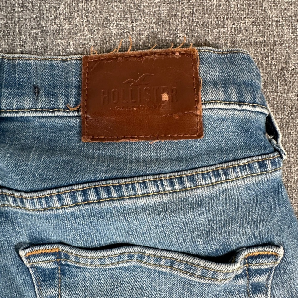 Hollister Jeans Women 26x30 Skinny Epic Flex Blue Distressed Stretch Denim - Picture 6 of 10